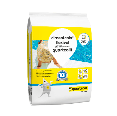 argamassa cimentcola flexivel ACIII  branco 20kg quartzolit - Cimentcola para sobreposição e assentamento de porcelanatos, cerâmicas, mármores, granitos e pedras naturais de uso interno e externo tipo ACIII, conforme NBR 14.081.Churrasqueiras, piscinas e saunasPorcelanatos, mármores, granitos e cerâmicasPisos e paredes internas e externasRevestimentos de até 60 x 60 cm com absorção de água de 0,5% a 6% em fachadasRevestimentos de até 120 x 120 cm (sobreposição) 140 x 140 cm (base comum)72 h para rejuntar7 dias para liberação total  Encontre argamassa cimentcola flexível ACIII  quartzolit no material de construção pertinho de você.