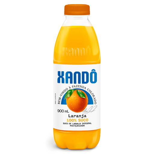 SUCO DE LARANJA INTEGRAL XANDÔ 900ML - Suco de laranja integral, sem adição de açucares, aditivos ou conservantes. É laranja pura, fresca e mais nada! Pratico, saboroso e não contém glúten. Sua embalagem é 100% reciclável e possui certificação Kosher o que o torna autorizado para consumo dentro das normas religiosas, conforme as leis judaicas.